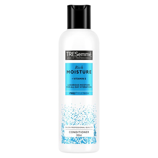 6 x Tresemme Conditioner Rich Moisture 300 Ml