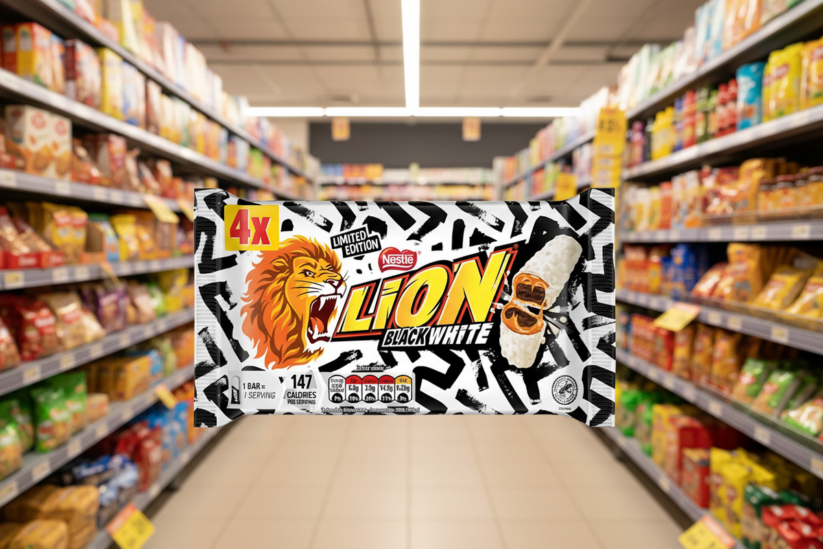 10 X Lion Black White 4Pk - 120Gm