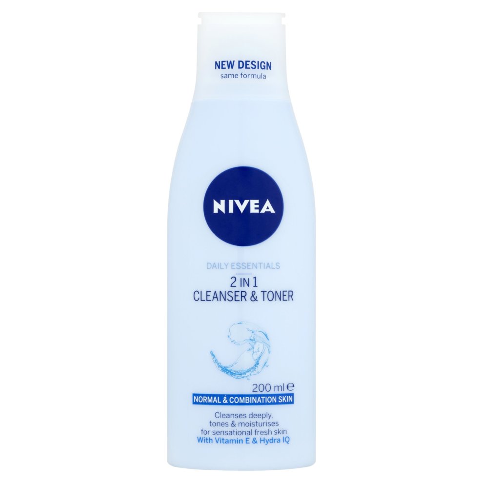 6 x Nivea 2In1 Milk & Toner Refreshing 200Ml  200Ml